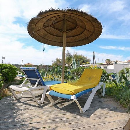 Appartements Acces Prive Plage De La Bergerie Hyères Exteriér fotografie