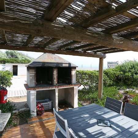 Appartements Acces Prive Plage De La Bergerie Hyères Exteriér fotografie
