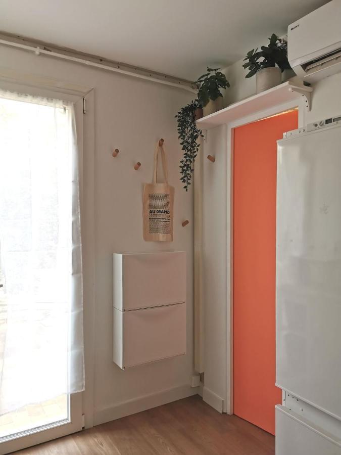 Appartements Acces Prive Plage De La Bergerie Hyères Exteriér fotografie