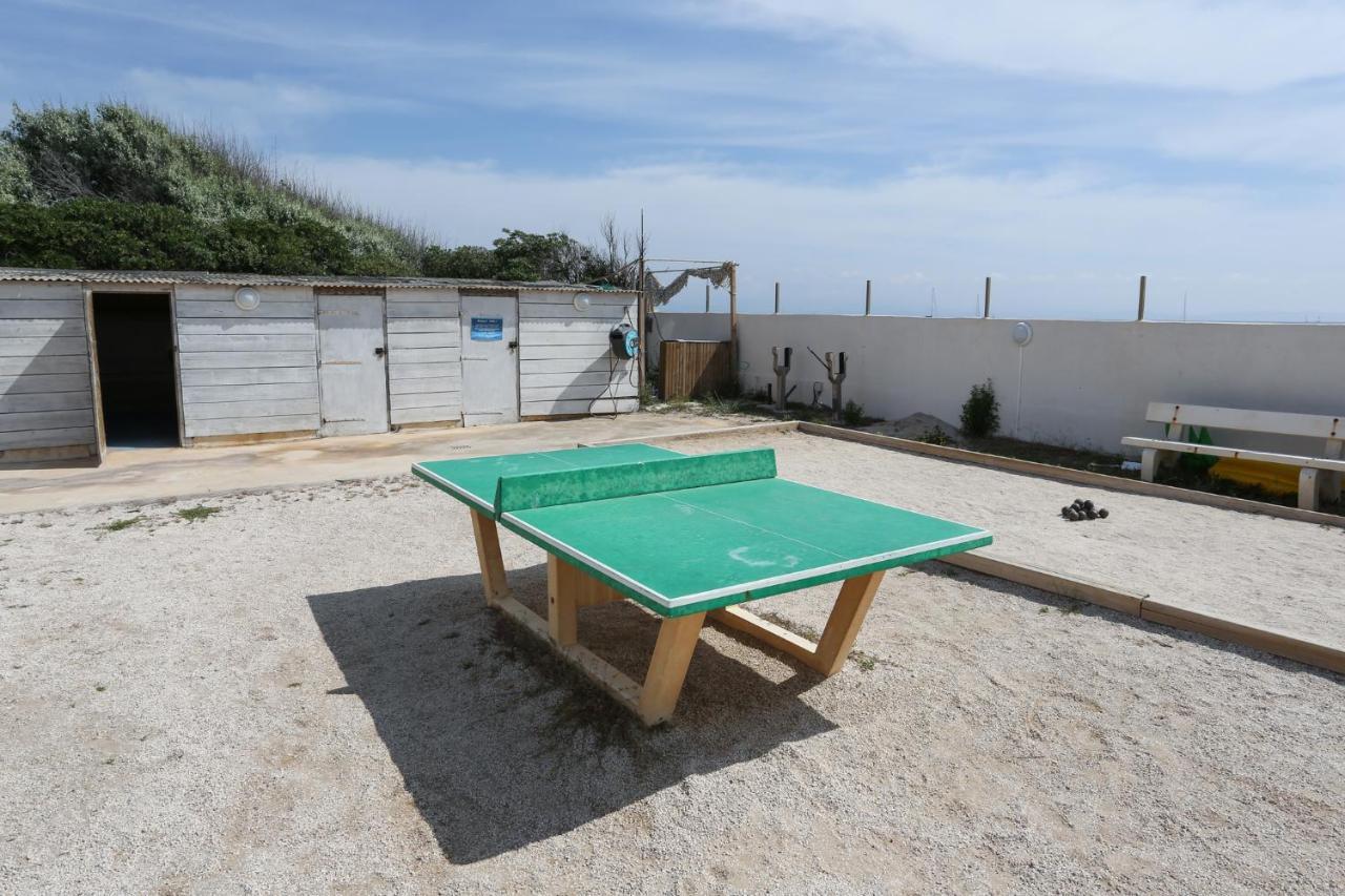 Appartements Acces Prive Plage De La Bergerie Hyères Exteriér fotografie